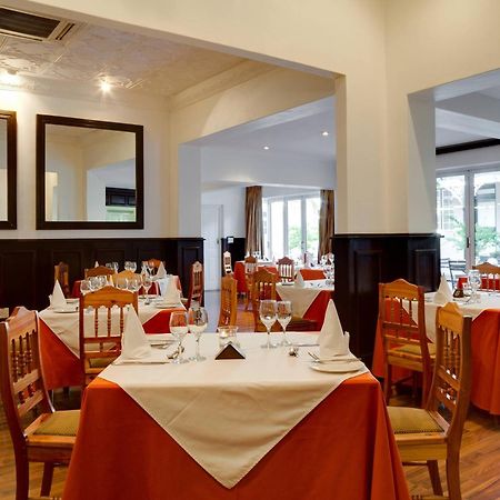 Protea Hotel By Marriott Dorpshuis & Spa Stellenbosch Dış mekan fotoğraf