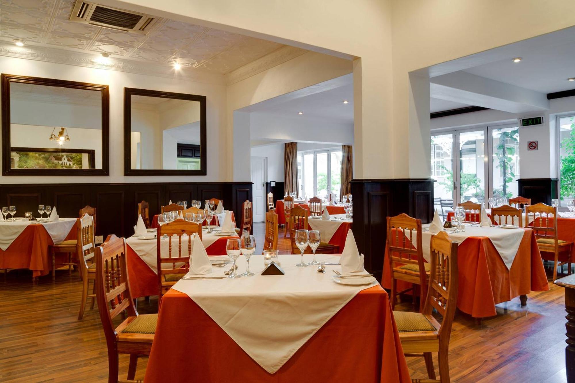 Protea Hotel By Marriott Dorpshuis & Spa Stellenbosch Dış mekan fotoğraf